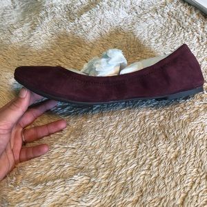New-in box, Lucky Brand merlot flats, size 8.5